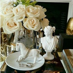 Meet your Posher, Michele